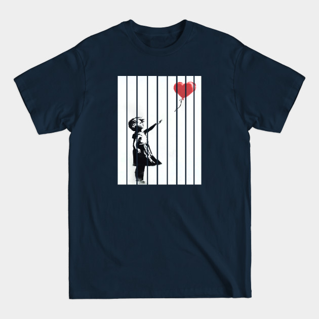 Discover Shredding the love balloon - Banksy - T-Shirt