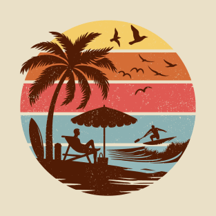 Vintage Surfing Beach Tropical Summer Retro Sunset Surfer T-Shirt