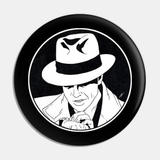 DICK TRACY (Circle Black and White) Pin