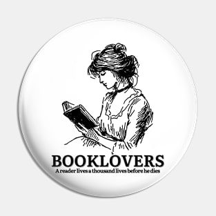 Booklovers, A reader lives a thousand lives before he dies. Motivational and Inspirational Quote. Vintage. Indie. Addicted to books. Addicted to reading Pin