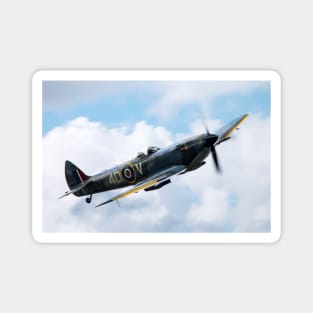 Spitfire TE311 Magnet