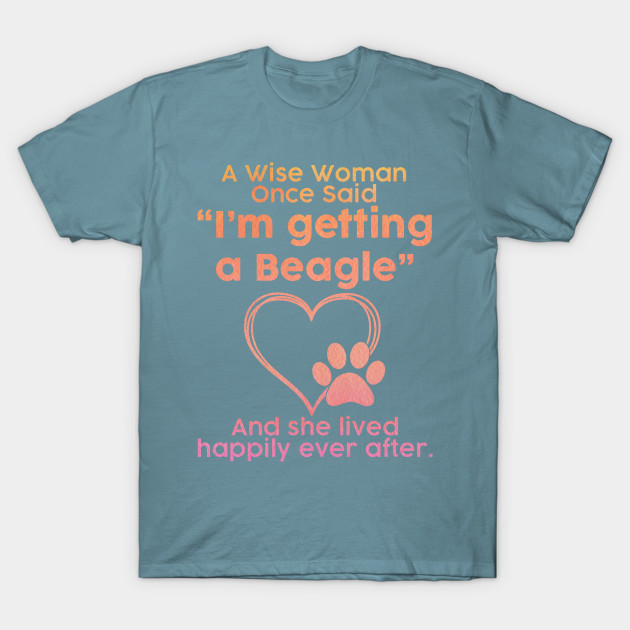 Discover Beagle dog mom pet lover gift . Perfect present for mother dad friend him or her - Beagle - T-Shirt