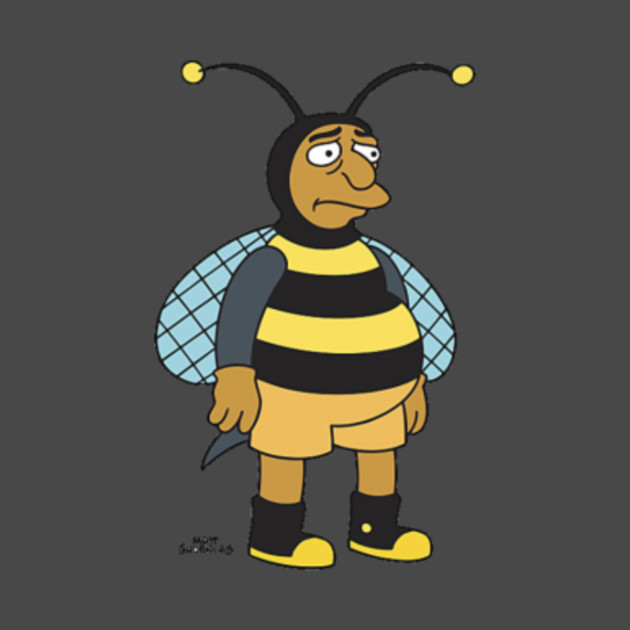 Мужчина в костюме пчелы
