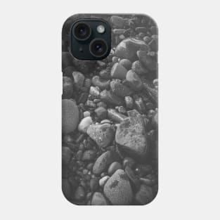 Pebble at the Beach, New-Brunswick, Canada V5 Phone Case