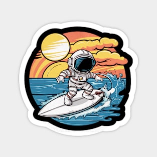 Astronaut surfing Magnet