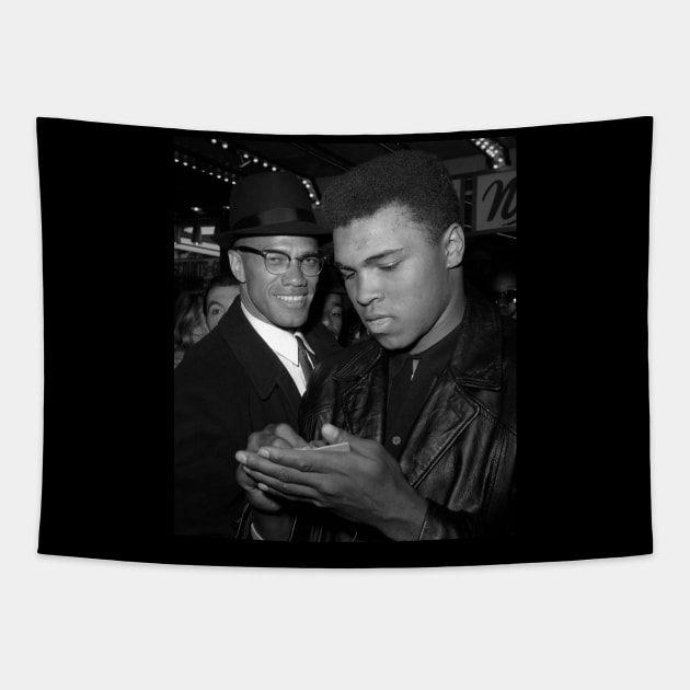 malcolm x muhammad ali Tapestry by DulurPancing Arts