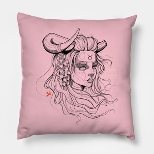 Tauro Pillow