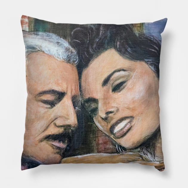 Vittorio De Sica e Sofia Loren Pillow by giovannivescera