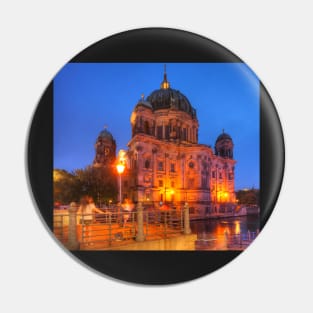 Berlin, Berliner Dom Pin