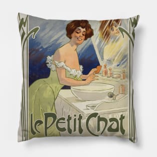 Savon de toilette - Le Petit Chat France Vintage Poster 1899 Pillow