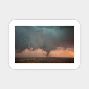 Tornado over fields, USA (C003/6464) Magnet