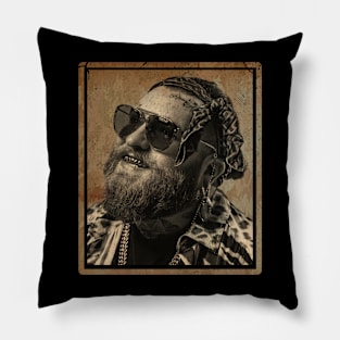 teddy swims 12.// Art Drawing Pillow