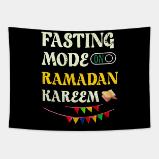 Ramadan Fasting Fashion On Happy Ramadan Muslims Holy Month Tapestry