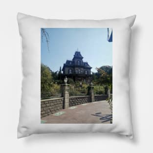 spooky phantom manor Pillow