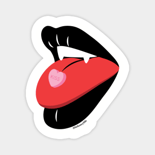 Kiss Pill Magnet