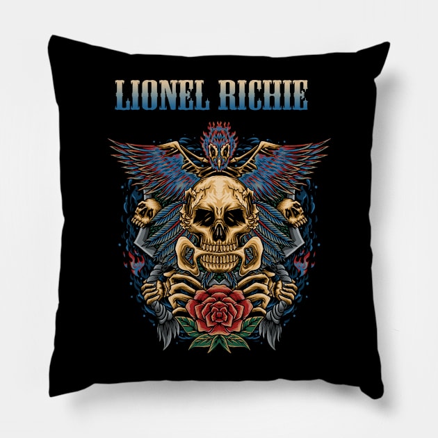 RICHIE AND THE LIONEL BAND Pillow by growing.std