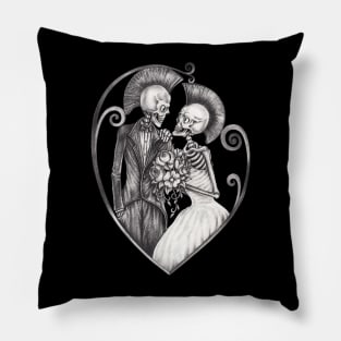 Skeleton lovers couple wedding punk rock. Pillow