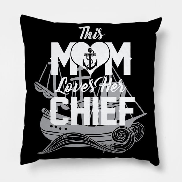 this mom loves her chief Pillow by busines_night