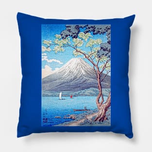 Mount Fuji from Lake Yamanaka 1936, Takahashi Shōtei Pillow