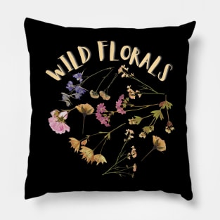 Vintage Wild florals, aesthetic design Pillow