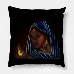 Lady with a lamp Pillow