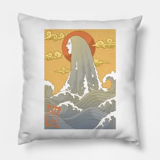 umi-onna Pillow