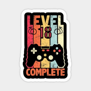 Level 18 Complete  Video Gamer 18th Wedding Magnet