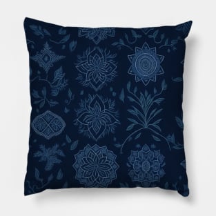 Classy Flower pattern Pillow