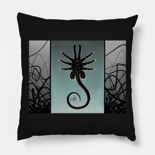 Facehugger Suspended in Fluid Pillow