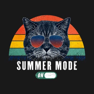 Summer mode on Retro Funny cat 80s Chill mode Gift for Cat Lover T-Shirt