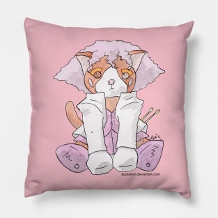 Harlock the Cat's cosplay: Shana of the Holograms Pillow