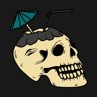 Cocktail served in a skull T-Shirt