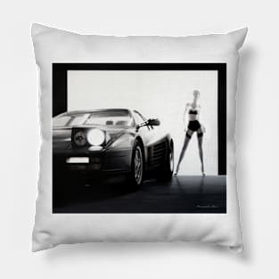 Ferrari Testarossa & Miss Pillow