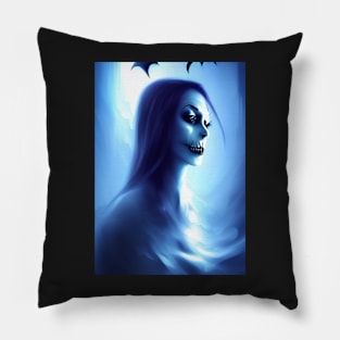 SAD EYED EYED HALLOWEEN VAMPIRESS Pillow