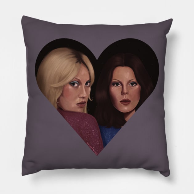 Dancing Queens Heart Pillow by thelamehuman