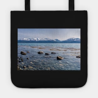 A Fjord or a Glacier Lake? Tote