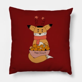 Yuletide Fox Delight: Mandarin Plate Magic Pillow