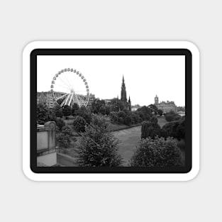 Edinburgh Wheel - Black & White Magnet