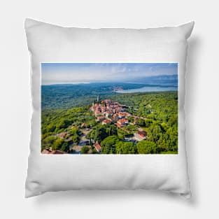 Dobrinj Pillow