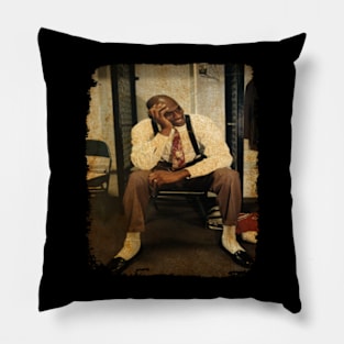 Michael Jordan Old Style Vintage Pillow