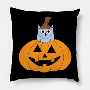 Owl in a jack o'lantern Pillow