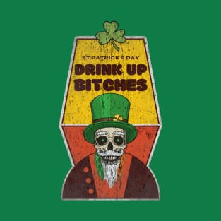 st patrick skulls T-Shirt