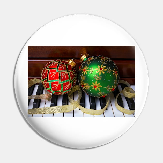 Red And Green Christmas Ornaments Pin by photogarry