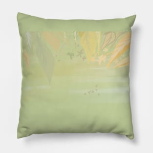 flowers under water Pillow