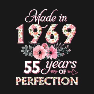 T4511969 Made in 1969 55 Years of Perfection Floral Parttern 55th Birthday for Women T-Shirt