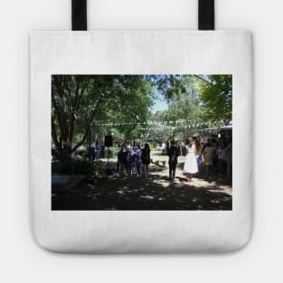 A Special Party in our Garden. Magpie Springs - South Australia - Adelaide Hills / Fleurieu Peninsula Tote