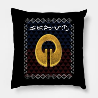 Lingling-O ornament / Baybayin word Kadangyan (Wealth status) Pillow