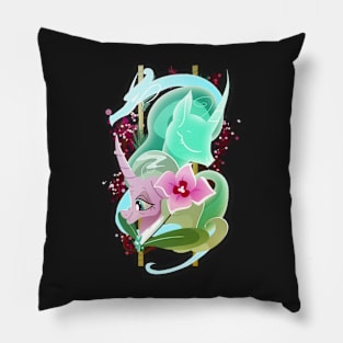 Mistmane Pillow