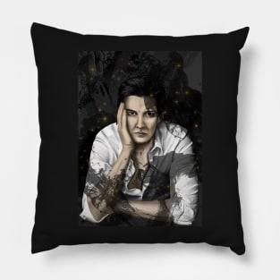 Luc Pillow