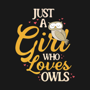 Loves Owls Themed T-Shirt